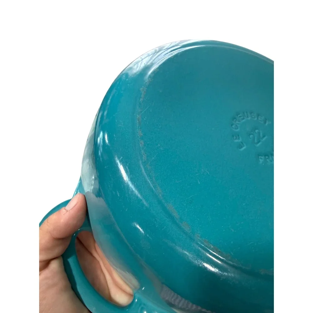 Le Creuset Signature Cast Iron 3.5 Quart Sauteuse, Caribbean Teal
